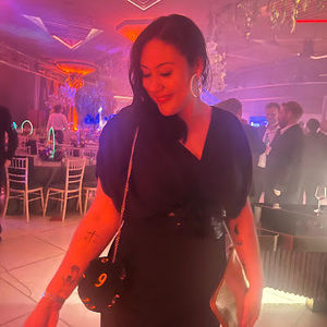 Meet your Posher, Roberta